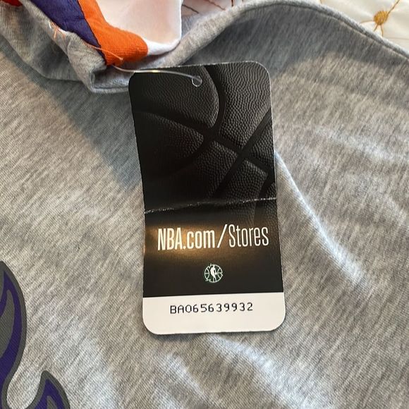 Phoenix, suns, NBA shirt, size extra large, new with tags - Picture 4 of 6
